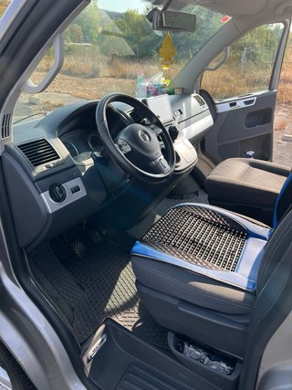 Volkswagen Multivan 2012