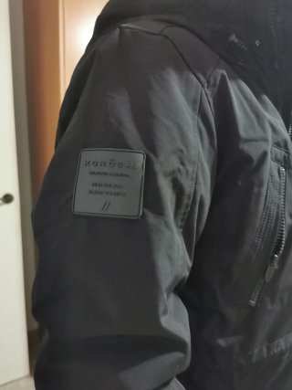 Abrigo paño hombre con capucha desmontable