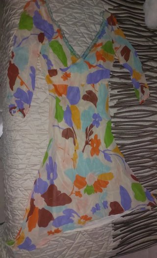 Vestido estampado floral para eventos