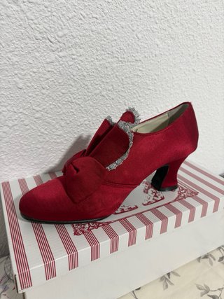 Traje de fallera rojo completo + complementos