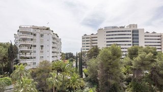 Estudio en alquiler en La Carolina-Guadalpín en Marbella