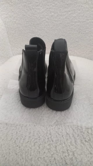 Botines H&M charol negros talla 37