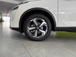 Nissan Qashqai N-Connecta 1.3 DIG-T 140CV MHEV!!!!