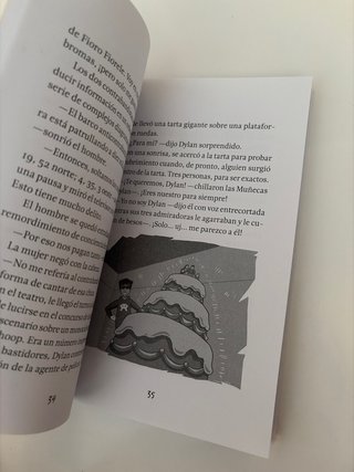 Libro “Los Cinco tras la pista”