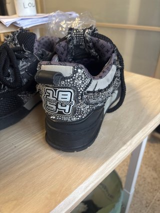 vendo lv skate taglia 43 usate poco