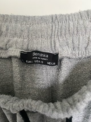 Pantalón chándal Bershka gris mujer