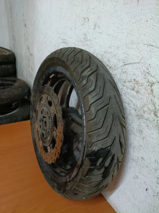 Llanta Kawasaki J300 2015