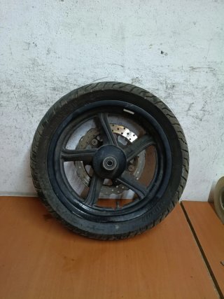 Llanta Kawasaki J300 2015