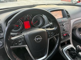 Opel Insignia 2011