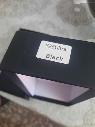 Teléfono móvil negro y otro naranja imitación chin