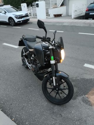 KTM Duke 125 2011 | 10.798 km | ITV 2028