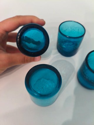 4 vasos de chupito azules de cristal