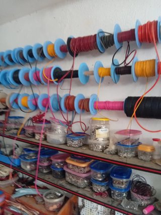 Taller artesanal trabajo de cuero