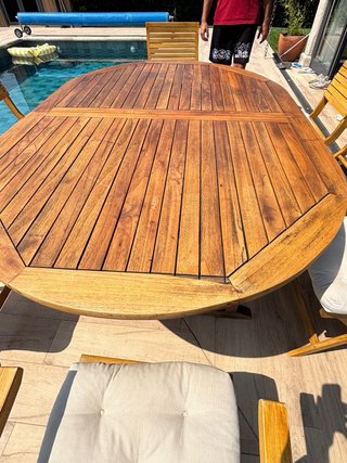 Mesa de comedor extensible de madera y 8 sillas