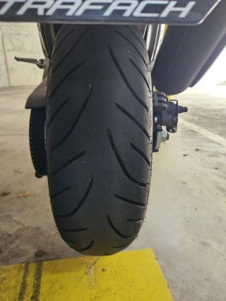 Yamaha T-Max Tech 560 (2024) Negro