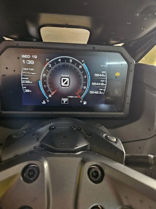 Yamaha T-Max Tech 560 (2024) Negro