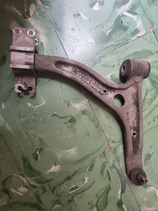 Brazo Suspensión Delantero Izquierdo Mercedes