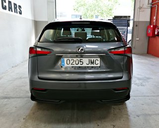 Lexus NX300H Corporate 197 cv