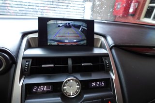 Lexus NX300H Corporate 197 cv