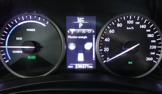 Lexus NX300H Corporate 197 cv