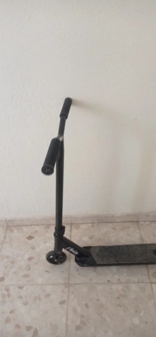 Patinete Negro freestyle