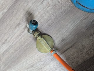 Hornillo de gas portátil con bombona
