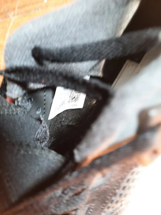 Zapatillas Jordan Negras y Grises