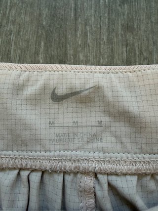 Shorts Nike Running Division Rosa y Negro