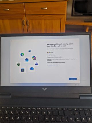 HP Victus 16 Ryzen 5 RTX 3050 Ti 16GB