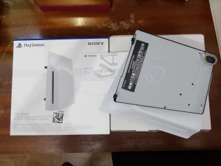 ESTRENA, PS5 SLIM 825 GB, + LECTOR + 2 MANDOS.