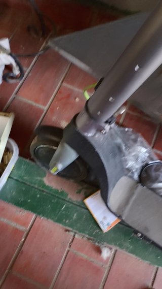 Patinete Eléctrico Cecotec Bongo leer