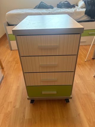 Cajonera con ruedas