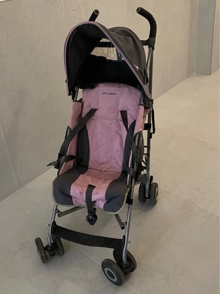 Cochecito Maclaren Gris/Rosa + Protector Lluvia