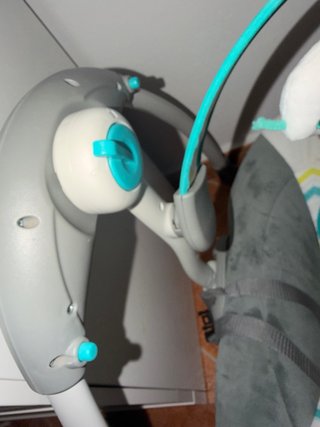 MECEDORA AUTOMATICA PARA BEBÉ