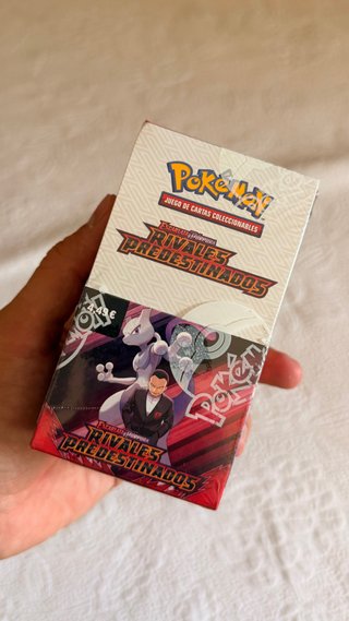 Booster Box Pokémon Rivales Predestinados