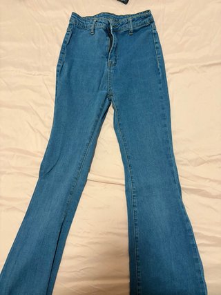 Pantalones campana tiro alto