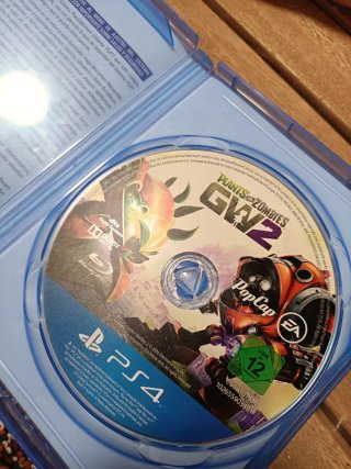 Plants vs Zombies GW2 PS4