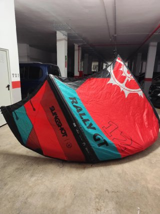 Cometa Kitesurf Slingshot Rally GT 12m