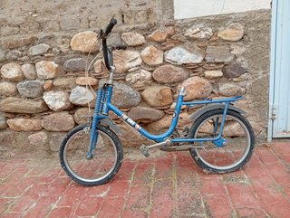 Bicicleta BH azul