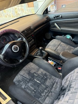 Volkswagen Passat 1999 ,614144133