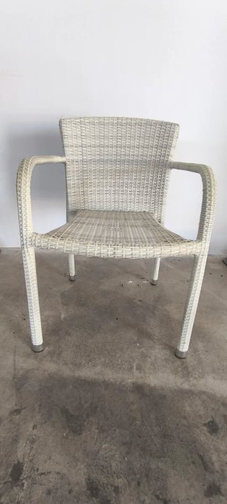 20 Sillones de Mimbre Blanco para Terraza