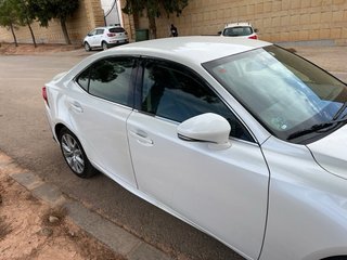Lexus IS 2015
