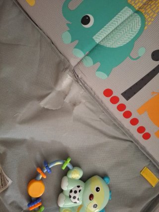 Parque infantil con accesorios