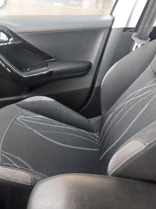 Peugeot 208 2014