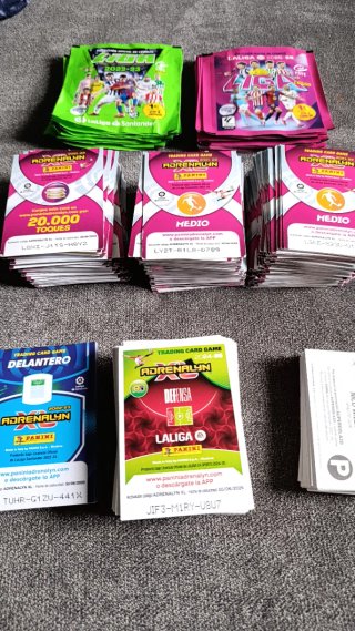Lote de cromos LaLiga y otros