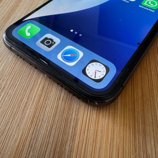 iPhone Xs 64GB Space Gray