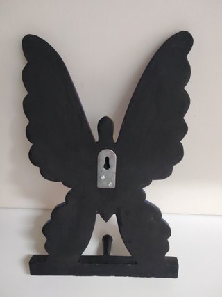 Perchero en madera de Albasia (Mariposa)