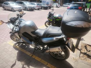 BMW F800ST con alarma