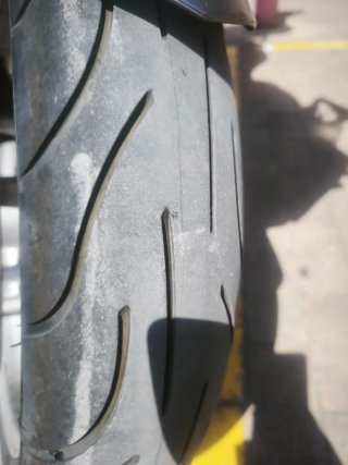 BMW F800ST con alarma