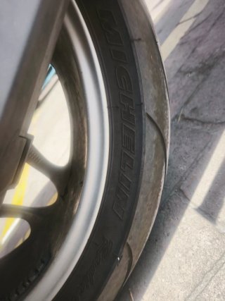 BMW F800ST con alarma